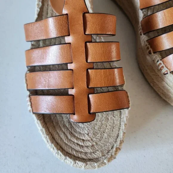 Tory Burch Wedge "EUC" - Picture 3 of 16